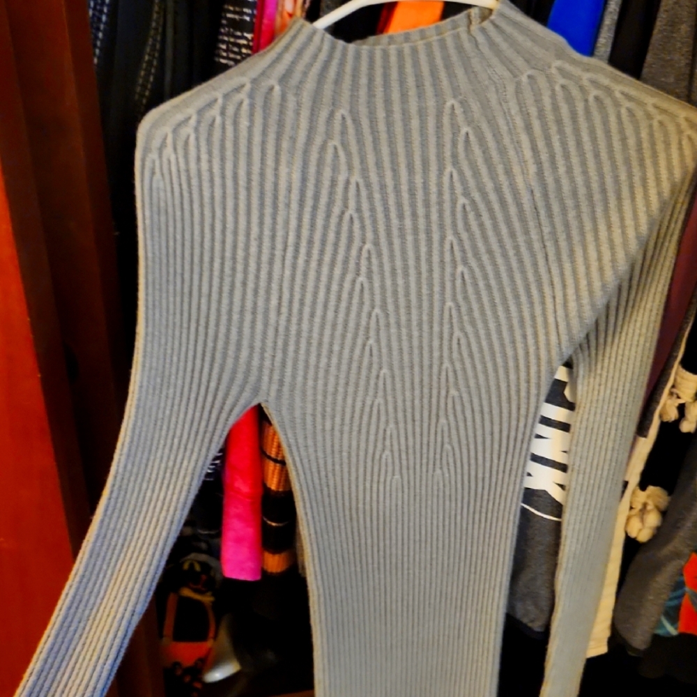 Gray Ribbed Knit Sweater